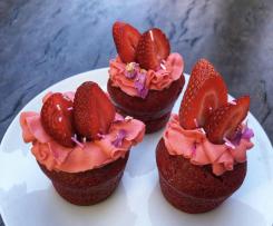 Mashed Up Strawberry Cake