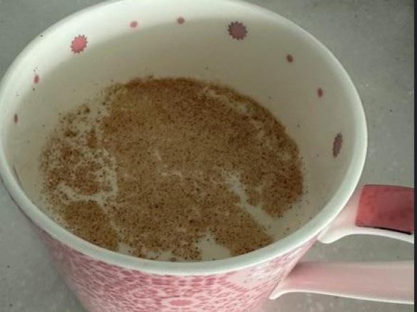 Hot Cinnamon and Vanilla Milk