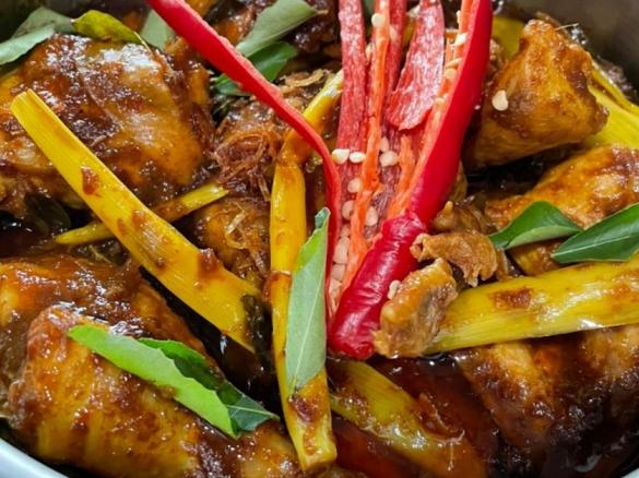 Ayam masak bali (Fiey Ahmad's recipe)