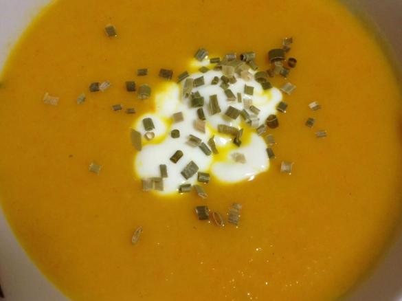 WW Easy Leek, Carrot and Pumpkin Soup