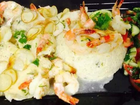 Chilli & Kaffir Fish and Prawns with Coconut Lime Rice
