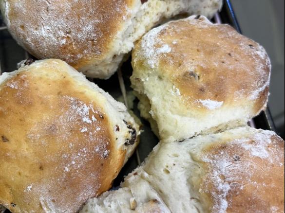 Gma's Fluffy Pepita Scones