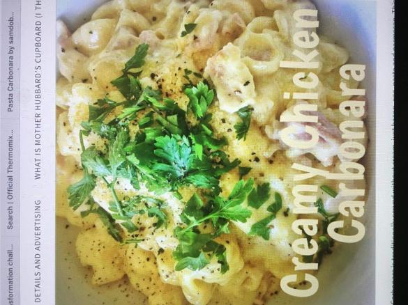 Creamy chicken carbonara 