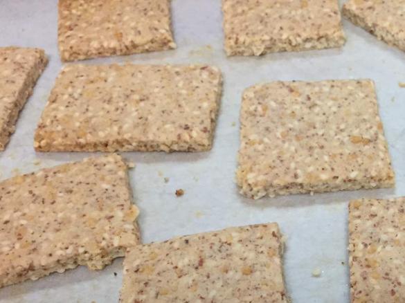LCHF Sesame Parmesan Crackers