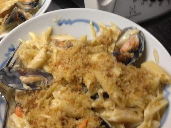 Fresh Mussels Steamed with Pasta and Cream Sauce adapted from a recipe by Karen Martini