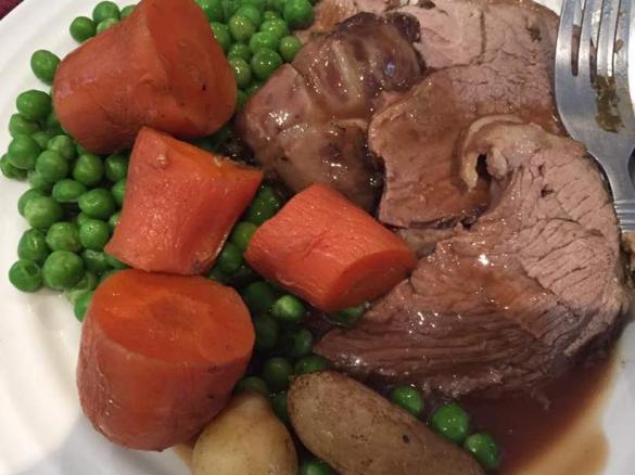 Lamb "Roast" with Vegetables and Gravy