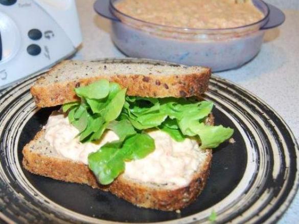 Cheesy Tuna Spread