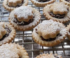 Sweet pastry for fruit pies or tarts