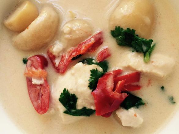 AUTHENTIC THAI TOM KHA GAI (COCONUT CHICKEN SOUP)