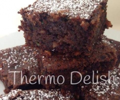 Peanut Butter, Zucchini & Chocolate Brownies