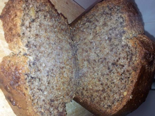 Banana & Walnut Bread