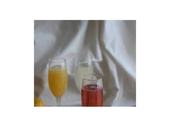 Rose & Strawberry Spritzer