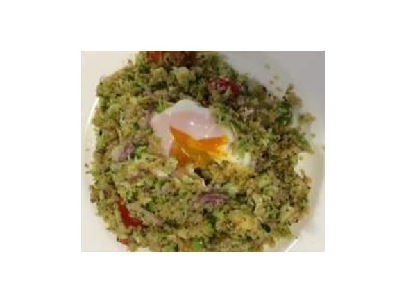 quiona with broccolli