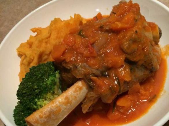 Lamb shanks with mash potato 