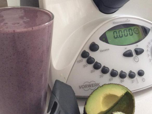 Breakfast Blueberry Smoothie