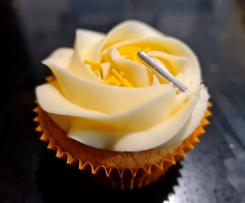 Reggie’s Lemon Buttercream Icing