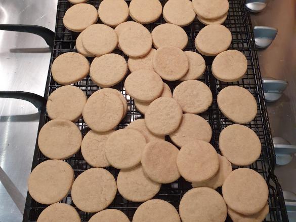 Baby Apple & Spelt Cereal Biscuits