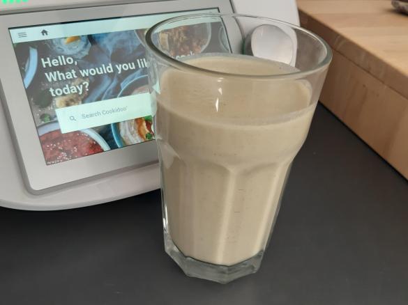 A Cup of Goodness ~ Smoothie for 2