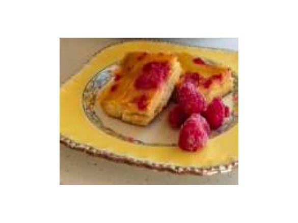 Gooey Lemon Slice with Raspberries