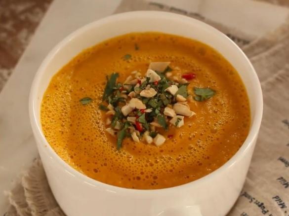 Carrot and Cashew Soup