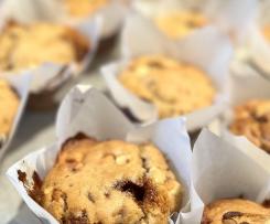 Choc Honeycomb Muffins