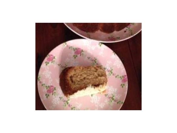 Hummingbird cake with cream cheese frosting