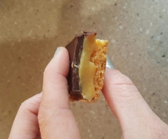 Salted Caramel Slice