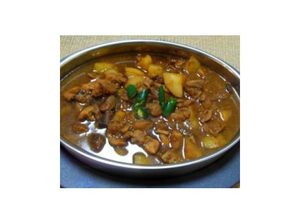 Chicken Pongteh (stewed chicken in fermented soyabean sauce)