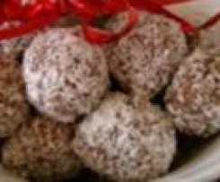 Paleo Christmas Rum Balls 