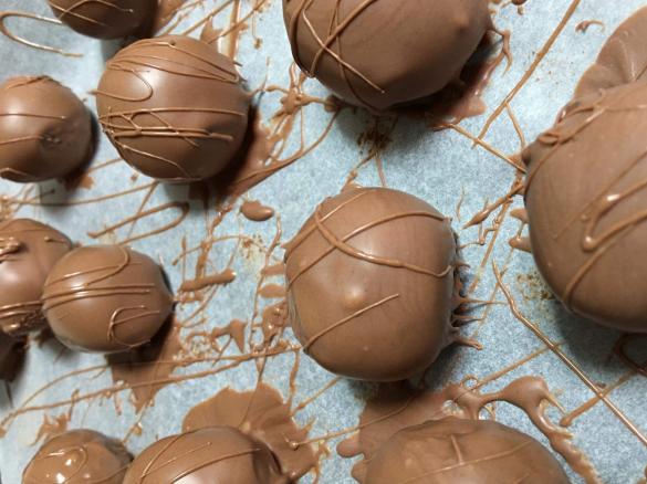 Turkish Delight & Coconut Ganache Truffles