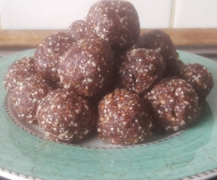 Choc Raspberry Protein Balls