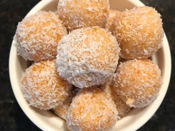 Amazing Apricot Balls