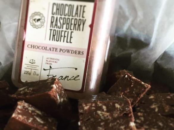 RASPBERRY TRUFFLE FUDGE