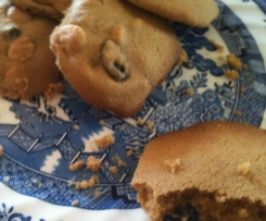 Macadamia, White Choc and Cranberry Cookies