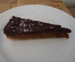 Salted Spiced Caramel Slice 