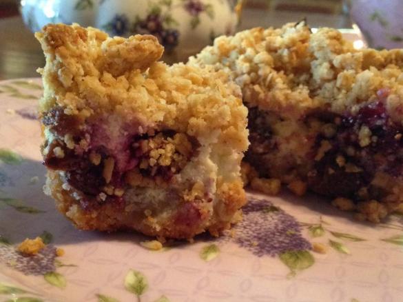 Blueberry Ricotta Crumble