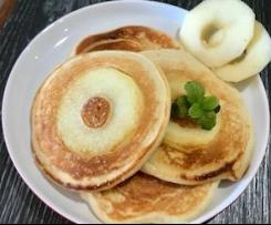 Apple slice Yoghurt pancakes