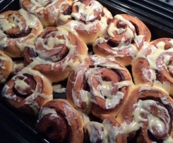 Lou'sKitchen cinnamon scrolls