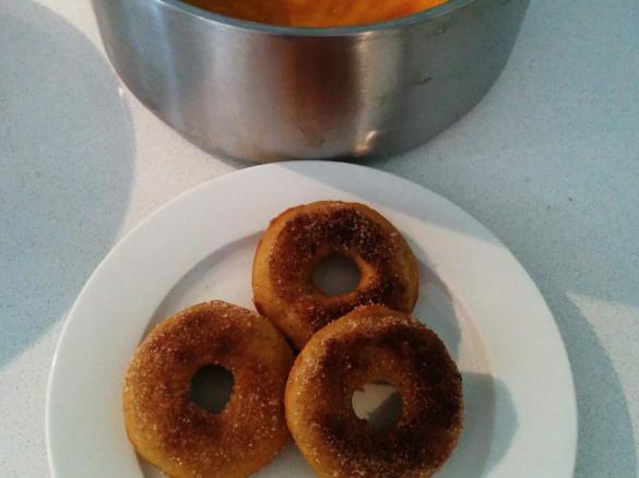 Maple Pumpkin Baked Donuts