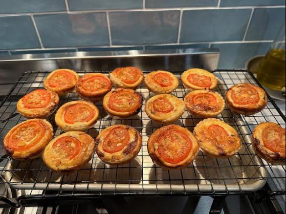 Mini Caramelised Onion and Tomato Quiches