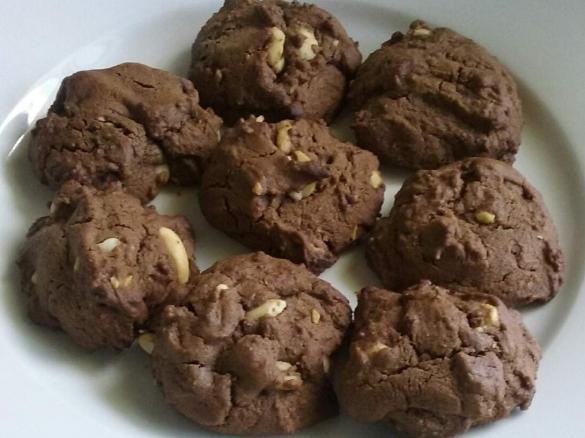 Peanut Brownie Cookies 
