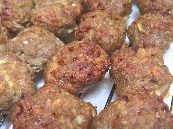 Cocktail Meatballs Spicy  and Delicious