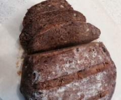 Spiced fruit and nut loaf