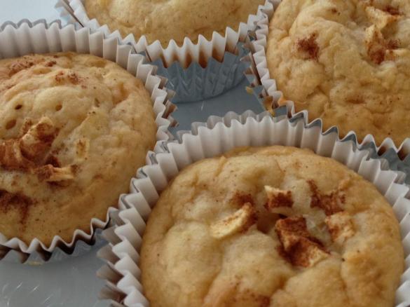 Apple and Cinnamon Cupcakes