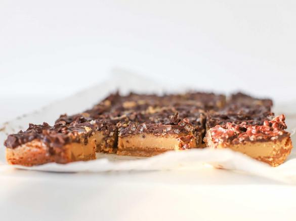 Millionaires Caramel Slice