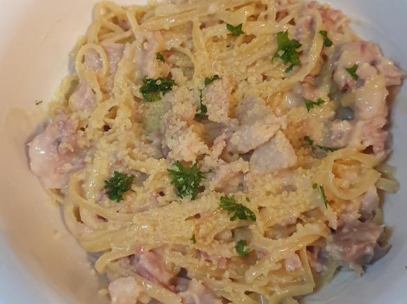 Creamy Chicken Carbonara