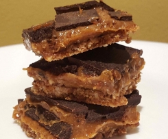Caramel & Peanut Butter Slice