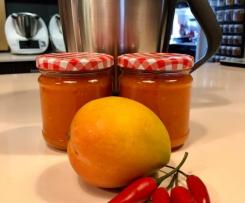 Habanero and Mango Chili Sauce
