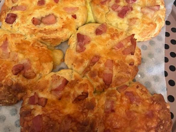 Gluten free cheese and bacon rolls