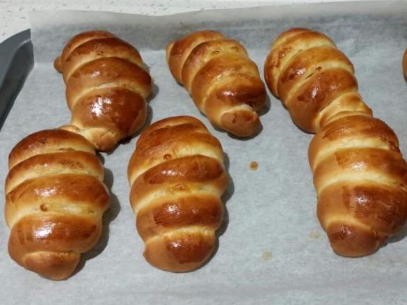 Bread Top Sausage Bun